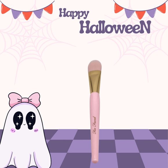 Too Faced Pink & Gold Foundation/Concealer Brush - Picture 1 of 5
